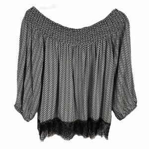 Hazel Haze off shoulder lace bottom blk/white top